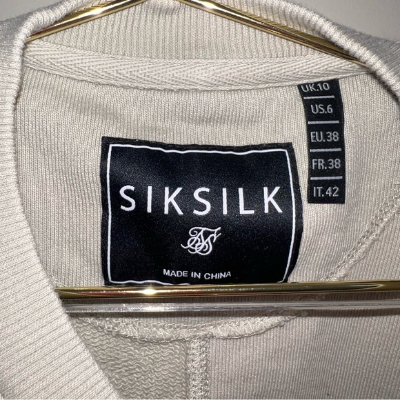 SikSilk Cropped Sweatshirt Greige Colorblock Logo Pullover US 6 - Picture 7 of 11
